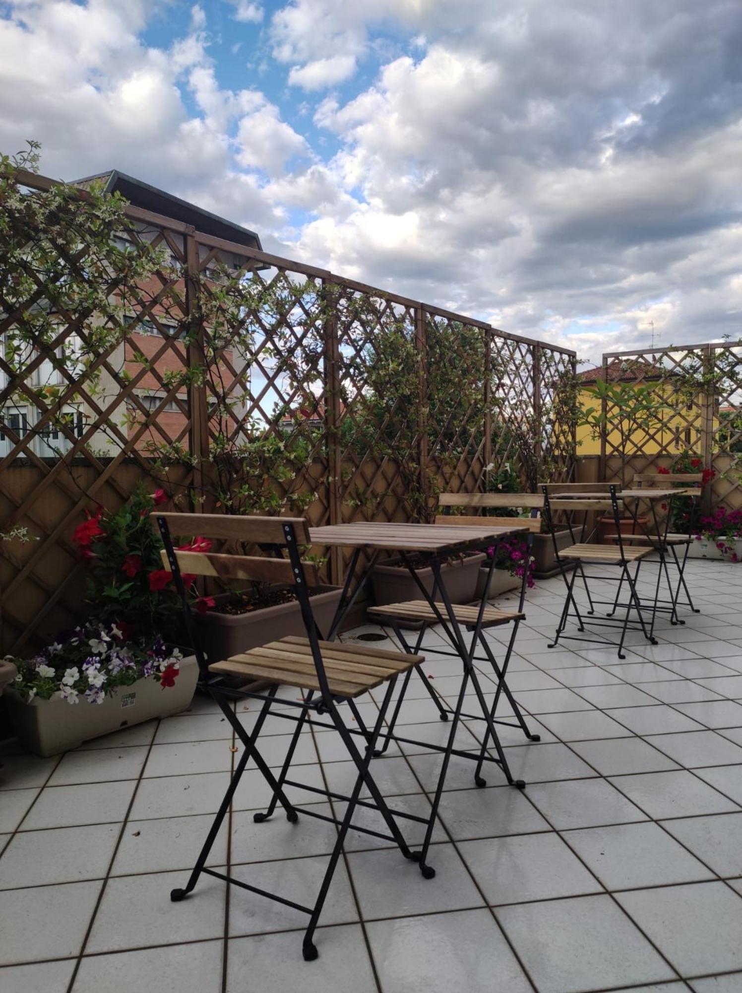 Casa Dei Fiori Apartment Болоня Екстериор снимка