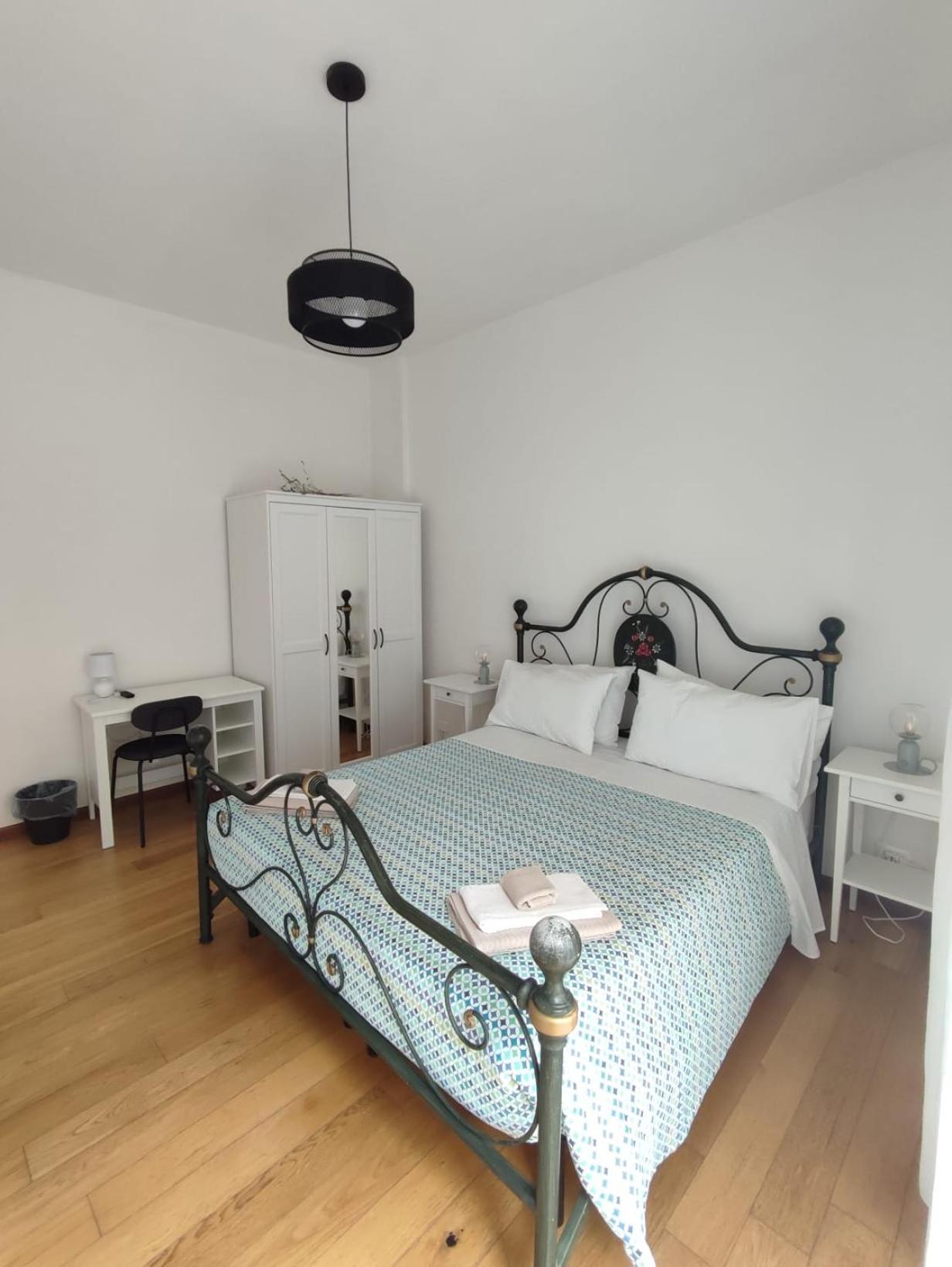 Casa Dei Fiori Apartment Болоня Екстериор снимка